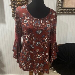 Elegant Floral Bell Sleeve Blouse